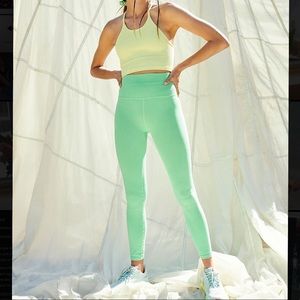 NWT Free People Good Karma Legging Mint xs/s